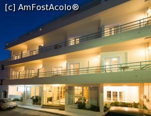 [P02] Agios Nikolaos, Hotel Creta seara » foto by mprofeanu <span class="label label-default labelC_thin small">NEVOTABILĂ</span>
