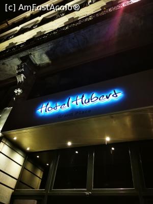 [P18] Hotel Hubert » foto by cata2106
 - 
<span class="allrVoted glyphicon glyphicon-heart hidden" id="av1270314"></span>
<a class="m-l-10 hidden" id="sv1270314" onclick="voting_Foto_DelVot(,1270314,27228)" role="button">șterge vot <span class="glyphicon glyphicon-remove"></span></a>
<a id="v91270314" class=" c-red"  onclick="voting_Foto_SetVot(1270314)" role="button"><span class="glyphicon glyphicon-heart-empty"></span> <b>LIKE</b> = Votează poza</a> <img class="hidden"  id="f1270314W9" src="/imagini/loader.gif" border="0" /><span class="AjErrMes hidden" id="e1270314ErM"></span>