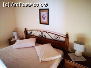 [P03] Euktimeno Apts, dormitor » foto by crismis
 - 
<span class="allrVoted glyphicon glyphicon-heart hidden" id="av1271241"></span>
<a class="m-l-10 hidden" id="sv1271241" onclick="voting_Foto_DelVot(,1271241,27235)" role="button">șterge vot <span class="glyphicon glyphicon-remove"></span></a>
<a id="v91271241" class=" c-red"  onclick="voting_Foto_SetVot(1271241)" role="button"><span class="glyphicon glyphicon-heart-empty"></span> <b>LIKE</b> = Votează poza</a> <img class="hidden"  id="f1271241W9" src="/imagini/loader.gif" border="0" /><span class="AjErrMes hidden" id="e1271241ErM"></span>