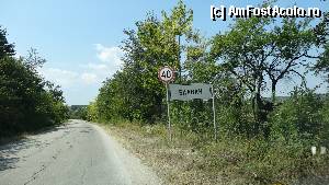 [P01] Din E772 facem dreapta și intrăm localitea Balvan » foto by bog68
 - 
<span class="allrVoted glyphicon glyphicon-heart hidden" id="av373123"></span>
<a class="m-l-10 hidden" id="sv373123" onclick="voting_Foto_DelVot(,373123,27237)" role="button">șterge vot <span class="glyphicon glyphicon-remove"></span></a>
<a id="v9373123" class=" c-red"  onclick="voting_Foto_SetVot(373123)" role="button"><span class="glyphicon glyphicon-heart-empty"></span> <b>LIKE</b> = Votează poza</a> <img class="hidden"  id="f373123W9" src="/imagini/loader.gif" border="0" /><span class="AjErrMes hidden" id="e373123ErM"></span>
