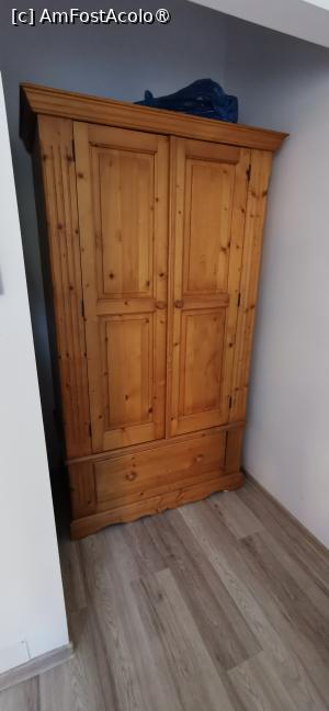 [P19] Dulapul din dormitor. » foto by ⭐ValentinB_88⭐
 - 
<span class="allrVoted glyphicon glyphicon-heart hidden" id="av1427147"></span>
<a class="m-l-10 hidden" id="sv1427147" onclick="voting_Foto_DelVot(,1427147,27243)" role="button">șterge vot <span class="glyphicon glyphicon-remove"></span></a>
<a id="v91427147" class=" c-red"  onclick="voting_Foto_SetVot(1427147)" role="button"><span class="glyphicon glyphicon-heart-empty"></span> <b>LIKE</b> = Votează poza</a> <img class="hidden"  id="f1427147W9" src="/imagini/loader.gif" border="0" /><span class="AjErrMes hidden" id="e1427147ErM"></span>