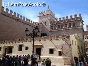 [P08] Bursa de mătase, monument UNESCO. » foto by Radix7
 - 
<span class="allrVoted glyphicon glyphicon-heart hidden" id="av1524827"></span>
<a class="m-l-10 hidden" id="sv1524827" onclick="voting_Foto_DelVot(,1524827,27252)" role="button">șterge vot <span class="glyphicon glyphicon-remove"></span></a>
<a id="v91524827" class=" c-red"  onclick="voting_Foto_SetVot(1524827)" role="button"><span class="glyphicon glyphicon-heart-empty"></span> <b>LIKE</b> = Votează poza</a> <img class="hidden"  id="f1524827W9" src="/imagini/loader.gif" border="0" /><span class="AjErrMes hidden" id="e1524827ErM"></span>