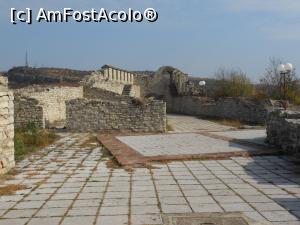 [P26] Cetatea Hisarya - străjerul orașului Loveci.  » foto by iulianic
 - 
<span class="allrVoted glyphicon glyphicon-heart hidden" id="av1027501"></span>
<a class="m-l-10 hidden" id="sv1027501" onclick="voting_Foto_DelVot(,1027501,27256)" role="button">șterge vot <span class="glyphicon glyphicon-remove"></span></a>
<a id="v91027501" class=" c-red"  onclick="voting_Foto_SetVot(1027501)" role="button"><span class="glyphicon glyphicon-heart-empty"></span> <b>LIKE</b> = Votează poza</a> <img class="hidden"  id="f1027501W9" src="/imagini/loader.gif" border="0" /><span class="AjErrMes hidden" id="e1027501ErM"></span>