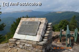 [P06] Placa comemorativa la Monumentul Imparatului rus Alexandu al II-lea » foto by fregata
 - 
<span class="allrVoted glyphicon glyphicon-heart hidden" id="av1251894"></span>
<a class="m-l-10 hidden" id="sv1251894" onclick="voting_Foto_DelVot(,1251894,27256)" role="button">șterge vot <span class="glyphicon glyphicon-remove"></span></a>
<a id="v91251894" class=" c-red"  onclick="voting_Foto_SetVot(1251894)" role="button"><span class="glyphicon glyphicon-heart-empty"></span> <b>LIKE</b> = Votează poza</a> <img class="hidden"  id="f1251894W9" src="/imagini/loader.gif" border="0" /><span class="AjErrMes hidden" id="e1251894ErM"></span>