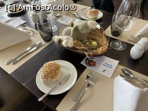[P25] Melia Madeira Mare 5* - prânzul de Paşti » foto by nicole33
 - 
<span class="allrVoted glyphicon glyphicon-heart hidden" id="av1407611"></span>
<a class="m-l-10 hidden" id="sv1407611" onclick="voting_Foto_DelVot(,1407611,27271)" role="button">șterge vot <span class="glyphicon glyphicon-remove"></span></a>
<a id="v91407611" class=" c-red"  onclick="voting_Foto_SetVot(1407611)" role="button"><span class="glyphicon glyphicon-heart-empty"></span> <b>LIKE</b> = Votează poza</a> <img class="hidden"  id="f1407611W9" src="/imagini/loader.gif" border="0" /><span class="AjErrMes hidden" id="e1407611ErM"></span>
