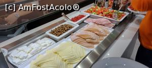 [P13] Branza, masline, rosii, salata de fructe, salata greceasca, sunca , parizer si cascaval. » foto by ovidiuyepi
 - 
<span class="allrVoted glyphicon glyphicon-heart hidden" id="av1275185"></span>
<a class="m-l-10 hidden" id="sv1275185" onclick="voting_Foto_DelVot(,1275185,27279)" role="button">șterge vot <span class="glyphicon glyphicon-remove"></span></a>
<a id="v91275185" class=" c-red"  onclick="voting_Foto_SetVot(1275185)" role="button"><span class="glyphicon glyphicon-heart-empty"></span> <b>LIKE</b> = Votează poza</a> <img class="hidden"  id="f1275185W9" src="/imagini/loader.gif" border="0" /><span class="AjErrMes hidden" id="e1275185ErM"></span>