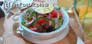 [P40] Taverna To Ellinikon, Pigadia, salată grecească » foto by irinad
 - 
<span class="allrVoted glyphicon glyphicon-heart hidden" id="av1276451"></span>
<a class="m-l-10 hidden" id="sv1276451" onclick="voting_Foto_DelVot(,1276451,27289)" role="button">șterge vot <span class="glyphicon glyphicon-remove"></span></a>
<a id="v91276451" class=" c-red"  onclick="voting_Foto_SetVot(1276451)" role="button"><span class="glyphicon glyphicon-heart-empty"></span> <b>LIKE</b> = Votează poza</a> <img class="hidden"  id="f1276451W9" src="/imagini/loader.gif" border="0" /><span class="AjErrMes hidden" id="e1276451ErM"></span>