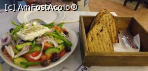 [P61] Taverna Pelagos, Pigadia, pâine prăjită şi unt din partea casei, dar şi choriatiki » foto by irinad
 - 
<span class="allrVoted glyphicon glyphicon-heart hidden" id="av1276472"></span>
<a class="m-l-10 hidden" id="sv1276472" onclick="voting_Foto_DelVot(,1276472,27289)" role="button">șterge vot <span class="glyphicon glyphicon-remove"></span></a>
<a id="v91276472" class=" c-red"  onclick="voting_Foto_SetVot(1276472)" role="button"><span class="glyphicon glyphicon-heart-empty"></span> <b>LIKE</b> = Votează poza</a> <img class="hidden"  id="f1276472W9" src="/imagini/loader.gif" border="0" /><span class="AjErrMes hidden" id="e1276472ErM"></span>
