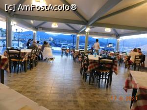 [P74] Taverna Pigadia, din Pigadia, mesele cu faţa la port » foto by irinad
 - 
<span class="allrVoted glyphicon glyphicon-heart hidden" id="av1276485"></span>
<a class="m-l-10 hidden" id="sv1276485" onclick="voting_Foto_DelVot(,1276485,27289)" role="button">șterge vot <span class="glyphicon glyphicon-remove"></span></a>
<a id="v91276485" class=" c-red"  onclick="voting_Foto_SetVot(1276485)" role="button"><span class="glyphicon glyphicon-heart-empty"></span> <b>LIKE</b> = Votează poza</a> <img class="hidden"  id="f1276485W9" src="/imagini/loader.gif" border="0" /><span class="AjErrMes hidden" id="e1276485ErM"></span>