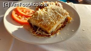 [P11] Taverna Trata - musaca » foto by Carmen Ion
 - 
<span class="allrVoted glyphicon glyphicon-heart hidden" id="av1377918"></span>
<a class="m-l-10 hidden" id="sv1377918" onclick="voting_Foto_DelVot(,1377918,27299)" role="button">șterge vot <span class="glyphicon glyphicon-remove"></span></a>
<a id="v91377918" class=" c-red"  onclick="voting_Foto_SetVot(1377918)" role="button"><span class="glyphicon glyphicon-heart-empty"></span> <b>LIKE</b> = Votează poza</a> <img class="hidden"  id="f1377918W9" src="/imagini/loader.gif" border="0" /><span class="AjErrMes hidden" id="e1377918ErM"></span>