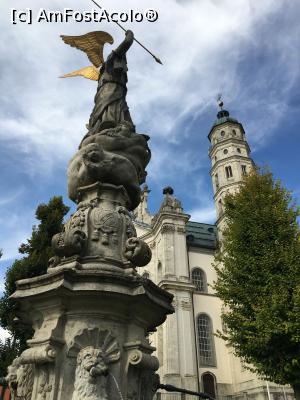 [P25] Michaelsbrunnen » foto by AZE
 - 
<span class="allrVoted glyphicon glyphicon-heart hidden" id="av1277931"></span>
<a class="m-l-10 hidden" id="sv1277931" onclick="voting_Foto_DelVot(,1277931,27301)" role="button">șterge vot <span class="glyphicon glyphicon-remove"></span></a>
<a id="v91277931" class=" c-red"  onclick="voting_Foto_SetVot(1277931)" role="button"><span class="glyphicon glyphicon-heart-empty"></span> <b>LIKE</b> = Votează poza</a> <img class="hidden"  id="f1277931W9" src="/imagini/loader.gif" border="0" /><span class="AjErrMes hidden" id="e1277931ErM"></span>