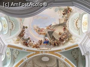 [P31] Cupola pictată » foto by AZE
 - 
<span class="allrVoted glyphicon glyphicon-heart hidden" id="av1277937"></span>
<a class="m-l-10 hidden" id="sv1277937" onclick="voting_Foto_DelVot(,1277937,27301)" role="button">șterge vot <span class="glyphicon glyphicon-remove"></span></a>
<a id="v91277937" class=" c-red"  onclick="voting_Foto_SetVot(1277937)" role="button"><span class="glyphicon glyphicon-heart-empty"></span> <b>LIKE</b> = Votează poza</a> <img class="hidden"  id="f1277937W9" src="/imagini/loader.gif" border="0" /><span class="AjErrMes hidden" id="e1277937ErM"></span>