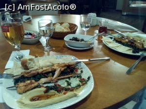 [P33] Cina la restaurantul hotelului » foto by Yoda
 - 
<span class="allrVoted glyphicon glyphicon-heart hidden" id="av1280467"></span>
<a class="m-l-10 hidden" id="sv1280467" onclick="voting_Foto_DelVot(,1280467,27341)" role="button">șterge vot <span class="glyphicon glyphicon-remove"></span></a>
<a id="v91280467" class=" c-red"  onclick="voting_Foto_SetVot(1280467)" role="button"><span class="glyphicon glyphicon-heart-empty"></span> <b>LIKE</b> = Votează poza</a> <img class="hidden"  id="f1280467W9" src="/imagini/loader.gif" border="0" /><span class="AjErrMes hidden" id="e1280467ErM"></span>