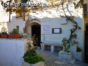 [P18] Grotta nei Sassi; intrarea în restaurant » foto by crismis
 - 
<span class="allrVoted glyphicon glyphicon-heart hidden" id="av1280612"></span>
<a class="m-l-10 hidden" id="sv1280612" onclick="voting_Foto_DelVot(,1280612,27345)" role="button">șterge vot <span class="glyphicon glyphicon-remove"></span></a>
<a id="v91280612" class=" c-red"  onclick="voting_Foto_SetVot(1280612)" role="button"><span class="glyphicon glyphicon-heart-empty"></span> <b>LIKE</b> = Votează poza</a> <img class="hidden"  id="f1280612W9" src="/imagini/loader.gif" border="0" /><span class="AjErrMes hidden" id="e1280612ErM"></span>