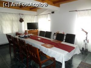 [P03] Sala de mese. » foto by Safta Radu
 - 
<span class="allrVoted glyphicon glyphicon-heart hidden" id="av1281088"></span>
<a class="m-l-10 hidden" id="sv1281088" onclick="voting_Foto_DelVot(,1281088,27350)" role="button">șterge vot <span class="glyphicon glyphicon-remove"></span></a>
<a id="v91281088" class=" c-red"  onclick="voting_Foto_SetVot(1281088)" role="button"><span class="glyphicon glyphicon-heart-empty"></span> <b>LIKE</b> = Votează poza</a> <img class="hidden"  id="f1281088W9" src="/imagini/loader.gif" border="0" /><span class="AjErrMes hidden" id="e1281088ErM"></span>
