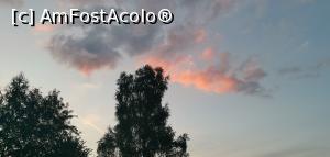 [P23] <strong>Craterul Natural „Kaďa”. Craterul era plin de oameni așa că am pozat cerul.</strong> » foto by Aurici
 - 
<span class="allrVoted glyphicon glyphicon-heart hidden" id="av1283176"></span>
<a class="m-l-10 hidden" id="sv1283176" onclick="voting_Foto_DelVot(,1283176,27355)" role="button">șterge vot <span class="glyphicon glyphicon-remove"></span></a>
<a id="v91283176" class=" c-red"  onclick="voting_Foto_SetVot(1283176)" role="button"><span class="glyphicon glyphicon-heart-empty"></span> <b>LIKE</b> = Votează poza</a> <img class="hidden"  id="f1283176W9" src="/imagini/loader.gif" border="0" /><span class="AjErrMes hidden" id="e1283176ErM"></span>