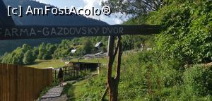 [P16] Satul Vlkolínec, Ferma, minigrădina zoologică. » foto by Aurici
 - 
<span class="allrVoted glyphicon glyphicon-heart hidden" id="av1282238"></span>
<a class="m-l-10 hidden" id="sv1282238" onclick="voting_Foto_DelVot(,1282238,27361)" role="button">șterge vot <span class="glyphicon glyphicon-remove"></span></a>
<a id="v91282238" class=" c-red"  onclick="voting_Foto_SetVot(1282238)" role="button"><span class="glyphicon glyphicon-heart-empty"></span> <b>LIKE</b> = Votează poza</a> <img class="hidden"  id="f1282238W9" src="/imagini/loader.gif" border="0" /><span class="AjErrMes hidden" id="e1282238ErM"></span>
