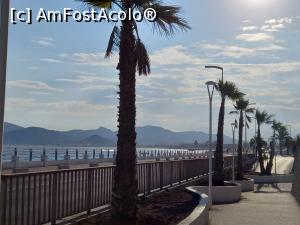 [P17] Pe  faleza care merge spre centrul Cannes-ului » foto by Mika
 - 
<span class="allrVoted glyphicon glyphicon-heart hidden" id="av1284096"></span>
<a class="m-l-10 hidden" id="sv1284096" onclick="voting_Foto_DelVot(,1284096,27379)" role="button">șterge vot <span class="glyphicon glyphicon-remove"></span></a>
<a id="v91284096" class=" c-red"  onclick="voting_Foto_SetVot(1284096)" role="button"><span class="glyphicon glyphicon-heart-empty"></span> <b>LIKE</b> = Votează poza</a> <img class="hidden"  id="f1284096W9" src="/imagini/loader.gif" border="0" /><span class="AjErrMes hidden" id="e1284096ErM"></span>