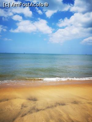 [P11] Plaja din Negombo » foto by cata2106
 - 
<span class="allrVoted glyphicon glyphicon-heart hidden" id="av1284567"></span>
<a class="m-l-10 hidden" id="sv1284567" onclick="voting_Foto_DelVot(,1284567,27382)" role="button">șterge vot <span class="glyphicon glyphicon-remove"></span></a>
<a id="v91284567" class=" c-red"  onclick="voting_Foto_SetVot(1284567)" role="button"><span class="glyphicon glyphicon-heart-empty"></span> <b>LIKE</b> = Votează poza</a> <img class="hidden"  id="f1284567W9" src="/imagini/loader.gif" border="0" /><span class="AjErrMes hidden" id="e1284567ErM"></span>