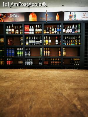 [P17] Liquor Store » foto by cata2106
 - 
<span class="allrVoted glyphicon glyphicon-heart hidden" id="av1284573"></span>
<a class="m-l-10 hidden" id="sv1284573" onclick="voting_Foto_DelVot(,1284573,27382)" role="button">șterge vot <span class="glyphicon glyphicon-remove"></span></a>
<a id="v91284573" class=" c-red"  onclick="voting_Foto_SetVot(1284573)" role="button"><span class="glyphicon glyphicon-heart-empty"></span> <b>LIKE</b> = Votează poza</a> <img class="hidden"  id="f1284573W9" src="/imagini/loader.gif" border="0" /><span class="AjErrMes hidden" id="e1284573ErM"></span>