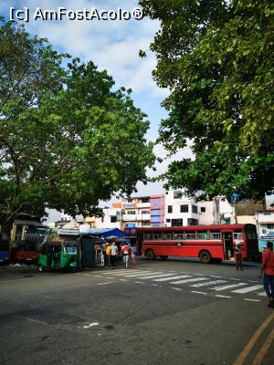 [P33] Zona Pettah - Colombo » foto by cata2106
 - 
<span class="allrVoted glyphicon glyphicon-heart hidden" id="av1284589"></span>
<a class="m-l-10 hidden" id="sv1284589" onclick="voting_Foto_DelVot(,1284589,27382)" role="button">șterge vot <span class="glyphicon glyphicon-remove"></span></a>
<a id="v91284589" class=" c-red"  onclick="voting_Foto_SetVot(1284589)" role="button"><span class="glyphicon glyphicon-heart-empty"></span> <b>LIKE</b> = Votează poza</a> <img class="hidden"  id="f1284589W9" src="/imagini/loader.gif" border="0" /><span class="AjErrMes hidden" id="e1284589ErM"></span>