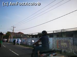 [P45] Pe străzile din Colombo » foto by cata2106
 - 
<span class="allrVoted glyphicon glyphicon-heart hidden" id="av1284601"></span>
<a class="m-l-10 hidden" id="sv1284601" onclick="voting_Foto_DelVot(,1284601,27382)" role="button">șterge vot <span class="glyphicon glyphicon-remove"></span></a>
<a id="v91284601" class=" c-red"  onclick="voting_Foto_SetVot(1284601)" role="button"><span class="glyphicon glyphicon-heart-empty"></span> <b>LIKE</b> = Votează poza</a> <img class="hidden"  id="f1284601W9" src="/imagini/loader.gif" border="0" /><span class="AjErrMes hidden" id="e1284601ErM"></span>
