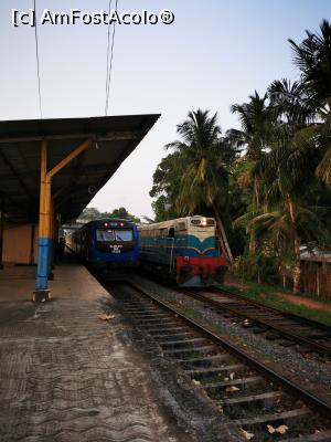[P99] Cu trenul spre Negombo » foto by cata2106
 - 
<span class="allrVoted glyphicon glyphicon-heart hidden" id="av1284655"></span>
<a class="m-l-10 hidden" id="sv1284655" onclick="voting_Foto_DelVot(,1284655,27382)" role="button">șterge vot <span class="glyphicon glyphicon-remove"></span></a>
<a id="v91284655" class=" c-red"  onclick="voting_Foto_SetVot(1284655)" role="button"><span class="glyphicon glyphicon-heart-empty"></span> <b>LIKE</b> = Votează poza</a> <img class="hidden"  id="f1284655W9" src="/imagini/loader.gif" border="0" /><span class="AjErrMes hidden" id="e1284655ErM"></span>