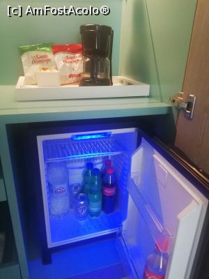 [P30] minibar » foto by denisucu
 - 
<span class="allrVoted glyphicon glyphicon-heart hidden" id="av1285807"></span>
<a class="m-l-10 hidden" id="sv1285807" onclick="voting_Foto_DelVot(,1285807,27387)" role="button">șterge vot <span class="glyphicon glyphicon-remove"></span></a>
<a id="v91285807" class=" c-red"  onclick="voting_Foto_SetVot(1285807)" role="button"><span class="glyphicon glyphicon-heart-empty"></span> <b>LIKE</b> = Votează poza</a> <img class="hidden"  id="f1285807W9" src="/imagini/loader.gif" border="0" /><span class="AjErrMes hidden" id="e1285807ErM"></span>