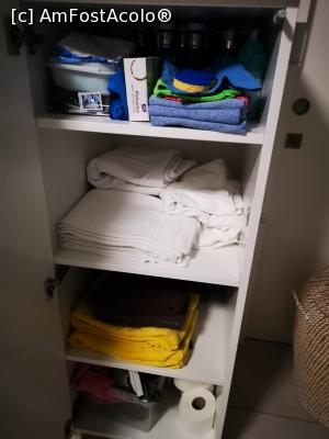 [P07] Zona din dulap cu produse de curățenie și rezerve » foto by crismis
 - 
<span class="allrVoted glyphicon glyphicon-heart hidden" id="av1286985"></span>
<a class="m-l-10 hidden" id="sv1286985" onclick="voting_Foto_DelVot(,1286985,27393)" role="button">șterge vot <span class="glyphicon glyphicon-remove"></span></a>
<a id="v91286985" class=" c-red"  onclick="voting_Foto_SetVot(1286985)" role="button"><span class="glyphicon glyphicon-heart-empty"></span> <b>LIKE</b> = Votează poza</a> <img class="hidden"  id="f1286985W9" src="/imagini/loader.gif" border="0" /><span class="AjErrMes hidden" id="e1286985ErM"></span>