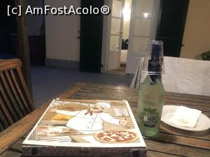 [P23] A Durmi - cina din prima seara, o pizza si o sticla de Hugo rece de la frigider, noroc ca aveam doi pasi pana la camera » foto by mishu
 - 
<span class="allrVoted glyphicon glyphicon-heart hidden" id="av1288617"></span>
<a class="m-l-10 hidden" id="sv1288617" onclick="voting_Foto_DelVot(,1288617,27406)" role="button">șterge vot <span class="glyphicon glyphicon-remove"></span></a>
<a id="v91288617" class=" c-red"  onclick="voting_Foto_SetVot(1288617)" role="button"><span class="glyphicon glyphicon-heart-empty"></span> <b>LIKE</b> = Votează poza</a> <img class="hidden"  id="f1288617W9" src="/imagini/loader.gif" border="0" /><span class="AjErrMes hidden" id="e1288617ErM"></span>