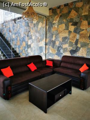 [P26] Zona de recepție » foto by cata2106
 - 
<span class="allrVoted glyphicon glyphicon-heart hidden" id="av1289628"></span>
<a class="m-l-10 hidden" id="sv1289628" onclick="voting_Foto_DelVot(,1289628,27411)" role="button">șterge vot <span class="glyphicon glyphicon-remove"></span></a>
<a id="v91289628" class=" c-red"  onclick="voting_Foto_SetVot(1289628)" role="button"><span class="glyphicon glyphicon-heart-empty"></span> <b>LIKE</b> = Votează poza</a> <img class="hidden"  id="f1289628W9" src="/imagini/loader.gif" border="0" /><span class="AjErrMes hidden" id="e1289628ErM"></span>