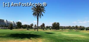 [P39] Teren de golf » foto by AZE
 - 
<span class="allrVoted glyphicon glyphicon-heart hidden" id="av1317929"></span>
<a class="m-l-10 hidden" id="sv1317929" onclick="voting_Foto_DelVot(,1317929,27433)" role="button">șterge vot <span class="glyphicon glyphicon-remove"></span></a>
<a id="v91317929" class=" c-red"  onclick="voting_Foto_SetVot(1317929)" role="button"><span class="glyphicon glyphicon-heart-empty"></span> <b>LIKE</b> = Votează poza</a> <img class="hidden"  id="f1317929W9" src="/imagini/loader.gif" border="0" /><span class="AjErrMes hidden" id="e1317929ErM"></span>