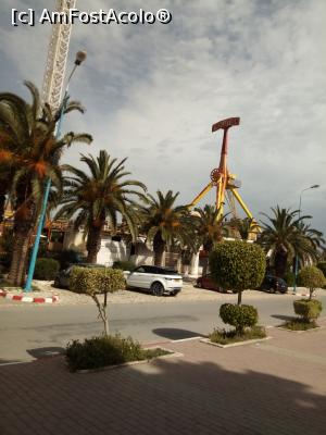 [P50] Parcul de distractii Hanibal » foto by ile57b
 - 
<span class="allrVoted glyphicon glyphicon-heart hidden" id="av1293280"></span>
<a class="m-l-10 hidden" id="sv1293280" onclick="voting_Foto_DelVot(,1293280,27433)" role="button">șterge vot <span class="glyphicon glyphicon-remove"></span></a>
<a id="v91293280" class=" c-red"  onclick="voting_Foto_SetVot(1293280)" role="button"><span class="glyphicon glyphicon-heart-empty"></span> <b>LIKE</b> = Votează poza</a> <img class="hidden"  id="f1293280W9" src="/imagini/loader.gif" border="0" /><span class="AjErrMes hidden" id="e1293280ErM"></span>