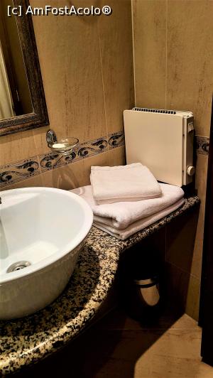 [P25] ApartComplex Splendid - baia » foto by k-lator
 - 
<span class="allrVoted glyphicon glyphicon-heart hidden" id="av1382606"></span>
<a class="m-l-10 hidden" id="sv1382606" onclick="voting_Foto_DelVot(,1382606,27437)" role="button">șterge vot <span class="glyphicon glyphicon-remove"></span></a>
<a id="v91382606" class=" c-red"  onclick="voting_Foto_SetVot(1382606)" role="button"><span class="glyphicon glyphicon-heart-empty"></span> <b>LIKE</b> = Votează poza</a> <img class="hidden"  id="f1382606W9" src="/imagini/loader.gif" border="0" /><span class="AjErrMes hidden" id="e1382606ErM"></span>