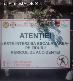 [P02] Via ferrata la Cetatea Dezna » foto by Mioritik
 - 
<span class="allrVoted glyphicon glyphicon-heart hidden" id="av1365867"></span>
<a class="m-l-10 hidden" id="sv1365867" onclick="voting_Foto_DelVot(,1365867,27443)" role="button">șterge vot <span class="glyphicon glyphicon-remove"></span></a>
<a id="v91365867" class=" c-red"  onclick="voting_Foto_SetVot(1365867)" role="button"><span class="glyphicon glyphicon-heart-empty"></span> <b>LIKE</b> = Votează poza</a> <img class="hidden"  id="f1365867W9" src="/imagini/loader.gif" border="0" /><span class="AjErrMes hidden" id="e1365867ErM"></span>
