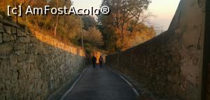 [P60] Pe Via Fiesolana, spre San Domenico. Traseu turistic printre vilele bogaților din Fiesole. » foto by Aurici
 - 
<span class="allrVoted glyphicon glyphicon-heart hidden" id="av1295629"></span>
<a class="m-l-10 hidden" id="sv1295629" onclick="voting_Foto_DelVot(,1295629,27453)" role="button">șterge vot <span class="glyphicon glyphicon-remove"></span></a>
<a id="v91295629" class=" c-red"  onclick="voting_Foto_SetVot(1295629)" role="button"><span class="glyphicon glyphicon-heart-empty"></span> <b>LIKE</b> = Votează poza</a> <img class="hidden"  id="f1295629W9" src="/imagini/loader.gif" border="0" /><span class="AjErrMes hidden" id="e1295629ErM"></span>
