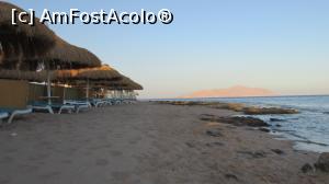 [P04] plaja dimineata » foto by Kostinmoise
 - 
<span class="allrVoted glyphicon glyphicon-heart hidden" id="av1312580"></span>
<a class="m-l-10 hidden" id="sv1312580" onclick="voting_Foto_DelVot(,1312580,27456)" role="button">șterge vot <span class="glyphicon glyphicon-remove"></span></a>
<a id="v91312580" class=" c-red"  onclick="voting_Foto_SetVot(1312580)" role="button"><span class="glyphicon glyphicon-heart-empty"></span> <b>LIKE</b> = Votează poza</a> <img class="hidden"  id="f1312580W9" src="/imagini/loader.gif" border="0" /><span class="AjErrMes hidden" id="e1312580ErM"></span>