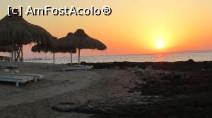 [P05] plaja la rasarit » foto by Kostinmoise
 - 
<span class="allrVoted glyphicon glyphicon-heart hidden" id="av1312581"></span>
<a class="m-l-10 hidden" id="sv1312581" onclick="voting_Foto_DelVot(,1312581,27456)" role="button">șterge vot <span class="glyphicon glyphicon-remove"></span></a>
<a id="v91312581" class=" c-red"  onclick="voting_Foto_SetVot(1312581)" role="button"><span class="glyphicon glyphicon-heart-empty"></span> <b>LIKE</b> = Votează poza</a> <img class="hidden"  id="f1312581W9" src="/imagini/loader.gif" border="0" /><span class="AjErrMes hidden" id="e1312581ErM"></span>