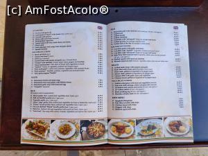 [P05] Restaurant Celler Ca'n Costa; meniu » foto by crismis
 - 
<span class="allrVoted glyphicon glyphicon-heart hidden" id="av1382758"></span>
<a class="m-l-10 hidden" id="sv1382758" onclick="voting_Foto_DelVot(,1382758,27457)" role="button">șterge vot <span class="glyphicon glyphicon-remove"></span></a>
<a id="v91382758" class=" c-red"  onclick="voting_Foto_SetVot(1382758)" role="button"><span class="glyphicon glyphicon-heart-empty"></span> <b>LIKE</b> = Votează poza</a> <img class="hidden"  id="f1382758W9" src="/imagini/loader.gif" border="0" /><span class="AjErrMes hidden" id="e1382758ErM"></span>
