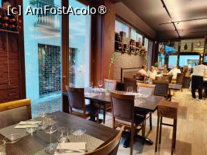 [P11] Restaurant Il Girasole » foto by crismis
 - 
<span class="allrVoted glyphicon glyphicon-heart hidden" id="av1515009"></span>
<a class="m-l-10 hidden" id="sv1515009" onclick="voting_Foto_DelVot(,1515009,27463)" role="button">șterge vot <span class="glyphicon glyphicon-remove"></span></a>
<a id="v91515009" class=" c-red"  onclick="voting_Foto_SetVot(1515009)" role="button"><span class="glyphicon glyphicon-heart-empty"></span> <b>LIKE</b> = Votează poza</a> <img class="hidden"  id="f1515009W9" src="/imagini/loader.gif" border="0" /><span class="AjErrMes hidden" id="e1515009ErM"></span>