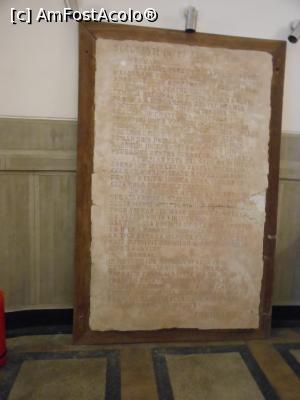 [P20] Bucuresti - Arcul de Triumf. Proclamatia regelui Ferdinand catre tara, cu ocazia intrarii Romaniei in razboiul de intregire a neamului. » foto by iulianic
 - 
<span class="allrVoted glyphicon glyphicon-heart hidden" id="av1298262"></span>
<a class="m-l-10 hidden" id="sv1298262" onclick="voting_Foto_DelVot(,1298262,27478)" role="button">șterge vot <span class="glyphicon glyphicon-remove"></span></a>
<a id="v91298262" class=" c-red"  onclick="voting_Foto_SetVot(1298262)" role="button"><span class="glyphicon glyphicon-heart-empty"></span> <b>LIKE</b> = Votează poza</a> <img class="hidden"  id="f1298262W9" src="/imagini/loader.gif" border="0" /><span class="AjErrMes hidden" id="e1298262ErM"></span>