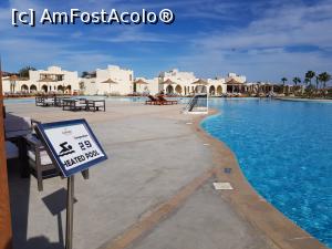 [P27] Xanadu Makadi Bay - Lagoon Pool, piscina cu apă la 29 grade » foto by nicole33
 - 
<span class="allrVoted glyphicon glyphicon-heart hidden" id="av1350415"></span>
<a class="m-l-10 hidden" id="sv1350415" onclick="voting_Foto_DelVot(,1350415,27491)" role="button">șterge vot <span class="glyphicon glyphicon-remove"></span></a>
<a id="v91350415" class=" c-red"  onclick="voting_Foto_SetVot(1350415)" role="button"><span class="glyphicon glyphicon-heart-empty"></span> <b>LIKE</b> = Votează poza</a> <img class="hidden"  id="f1350415W9" src="/imagini/loader.gif" border="0" /><span class="AjErrMes hidden" id="e1350415ErM"></span>