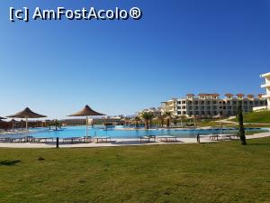 [P04] Xanadu Makadi Bay - main pool » foto by nicole33
 - 
<span class="allrVoted glyphicon glyphicon-heart hidden" id="av1350392"></span>
<a class="m-l-10 hidden" id="sv1350392" onclick="voting_Foto_DelVot(,1350392,27491)" role="button">șterge vot <span class="glyphicon glyphicon-remove"></span></a>
<a id="v91350392" class=" c-red"  onclick="voting_Foto_SetVot(1350392)" role="button"><span class="glyphicon glyphicon-heart-empty"></span> <b>LIKE</b> = Votează poza</a> <img class="hidden"  id="f1350392W9" src="/imagini/loader.gif" border="0" /><span class="AjErrMes hidden" id="e1350392ErM"></span>