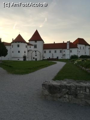 [P09] Castelul din Varazdin » foto by olteanul2010
 - 
<span class="allrVoted glyphicon glyphicon-heart hidden" id="av1302112"></span>
<a class="m-l-10 hidden" id="sv1302112" onclick="voting_Foto_DelVot(,1302112,27507)" role="button">șterge vot <span class="glyphicon glyphicon-remove"></span></a>
<a id="v91302112" class=" c-red"  onclick="voting_Foto_SetVot(1302112)" role="button"><span class="glyphicon glyphicon-heart-empty"></span> <b>LIKE</b> = Votează poza</a> <img class="hidden"  id="f1302112W9" src="/imagini/loader.gif" border="0" /><span class="AjErrMes hidden" id="e1302112ErM"></span>