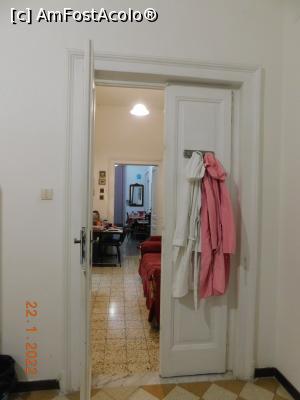 [P28] Dinspre camera noastră către holul apartamentului » foto by irinad
 - 
<span class="allrVoted glyphicon glyphicon-heart hidden" id="av1305295"></span>
<a class="m-l-10 hidden" id="sv1305295" onclick="voting_Foto_DelVot(,1305295,27529)" role="button">șterge vot <span class="glyphicon glyphicon-remove"></span></a>
<a id="v91305295" class=" c-red"  onclick="voting_Foto_SetVot(1305295)" role="button"><span class="glyphicon glyphicon-heart-empty"></span> <b>LIKE</b> = Votează poza</a> <img class="hidden"  id="f1305295W9" src="/imagini/loader.gif" border="0" /><span class="AjErrMes hidden" id="e1305295ErM"></span>