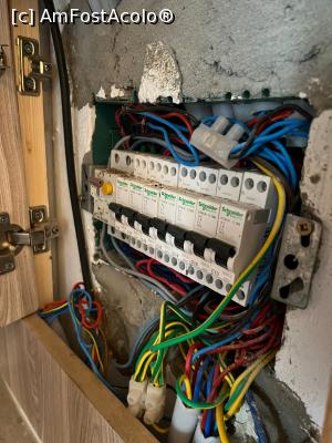 [P05] Panoul pentru curent electric, un real pericol! » foto by serafim
 - 
<span class="allrVoted glyphicon glyphicon-heart hidden" id="av1308786"></span>
<a class="m-l-10 hidden" id="sv1308786" onclick="voting_Foto_DelVot(,1308786,27558)" role="button">șterge vot <span class="glyphicon glyphicon-remove"></span></a>
<a id="v91308786" class=" c-red"  onclick="voting_Foto_SetVot(1308786)" role="button"><span class="glyphicon glyphicon-heart-empty"></span> <b>LIKE</b> = Votează poza</a> <img class="hidden"  id="f1308786W9" src="/imagini/loader.gif" border="0" /><span class="AjErrMes hidden" id="e1308786ErM"></span>