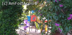 [P05] Loc de joaca » foto by crisbs
 - 
<span class="allrVoted glyphicon glyphicon-heart hidden" id="av1308764"></span>
<a class="m-l-10 hidden" id="sv1308764" onclick="voting_Foto_DelVot(,1308764,27559)" role="button">șterge vot <span class="glyphicon glyphicon-remove"></span></a>
<a id="v91308764" class=" c-red"  onclick="voting_Foto_SetVot(1308764)" role="button"><span class="glyphicon glyphicon-heart-empty"></span> <b>LIKE</b> = Votează poza</a> <img class="hidden"  id="f1308764W9" src="/imagini/loader.gif" border="0" /><span class="AjErrMes hidden" id="e1308764ErM"></span>