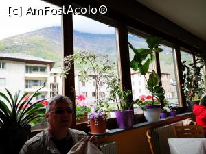 [P05] Trattoria Gagin, interior (și capul lui Tati) » foto by crismis
 - 
<span class="allrVoted glyphicon glyphicon-heart hidden" id="av1310114"></span>
<a class="m-l-10 hidden" id="sv1310114" onclick="voting_Foto_DelVot(,1310114,27574)" role="button">șterge vot <span class="glyphicon glyphicon-remove"></span></a>
<a id="v91310114" class=" c-red"  onclick="voting_Foto_SetVot(1310114)" role="button"><span class="glyphicon glyphicon-heart-empty"></span> <b>LIKE</b> = Votează poza</a> <img class="hidden"  id="f1310114W9" src="/imagini/loader.gif" border="0" /><span class="AjErrMes hidden" id="e1310114ErM"></span>