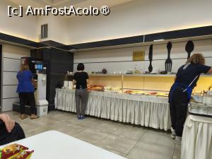 [P19] Mic dejun » foto by fredutza
 - 
<span class="allrVoted glyphicon glyphicon-heart hidden" id="av1511070"></span>
<a class="m-l-10 hidden" id="sv1511070" onclick="voting_Foto_DelVot(,1511070,27598)" role="button">șterge vot <span class="glyphicon glyphicon-remove"></span></a>
<a id="v91511070" class=" c-red"  onclick="voting_Foto_SetVot(1511070)" role="button"><span class="glyphicon glyphicon-heart-empty"></span> <b>LIKE</b> = Votează poza</a> <img class="hidden"  id="f1511070W9" src="/imagini/loader.gif" border="0" /><span class="AjErrMes hidden" id="e1511070ErM"></span>