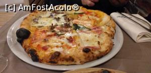 [P43] Pizza Quatro Stagioni la Pizzeria Da Donato » foto by irinad
 - 
<span class="allrVoted glyphicon glyphicon-heart hidden" id="av1312721"></span>
<a class="m-l-10 hidden" id="sv1312721" onclick="voting_Foto_DelVot(,1312721,27607)" role="button">șterge vot <span class="glyphicon glyphicon-remove"></span></a>
<a id="v91312721" class=" c-red"  onclick="voting_Foto_SetVot(1312721)" role="button"><span class="glyphicon glyphicon-heart-empty"></span> <b>LIKE</b> = Votează poza</a> <img class="hidden"  id="f1312721W9" src="/imagini/loader.gif" border="0" /><span class="AjErrMes hidden" id="e1312721ErM"></span>